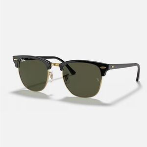 New Ray-Ban Clubmaster Classic, Polished Red Havana